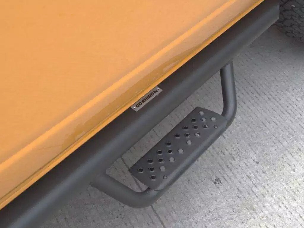 Go Rhino Dominator D2 Sidesteps Tacoma